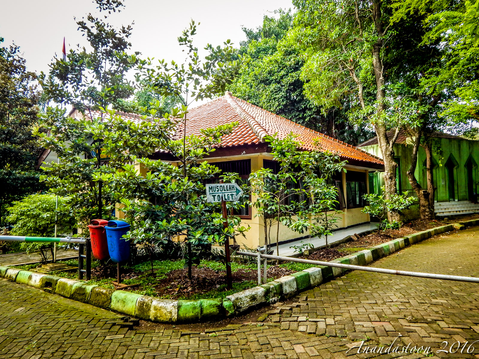 Hutan Kota Srengseng