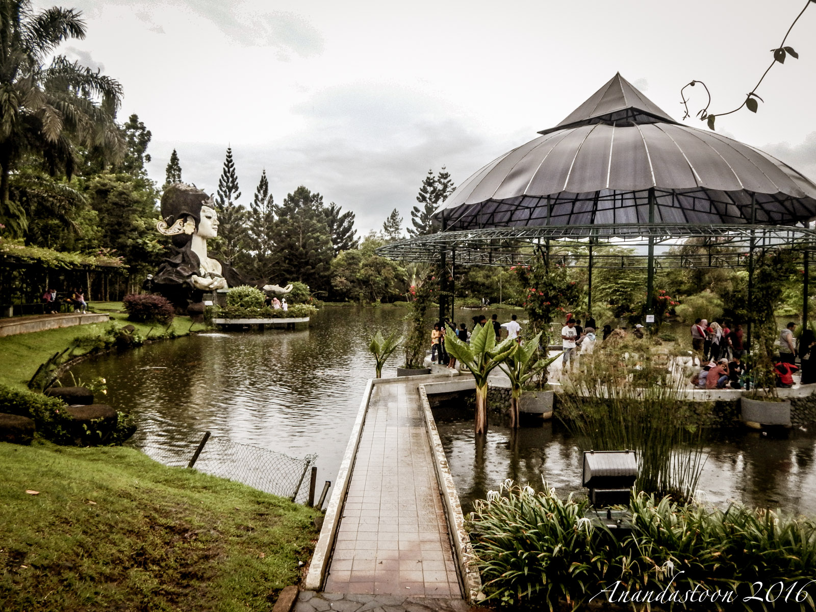 Taman Bunga Nusantara