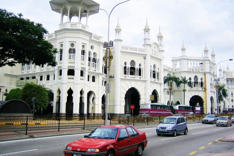 Stasiun Kereta Unik