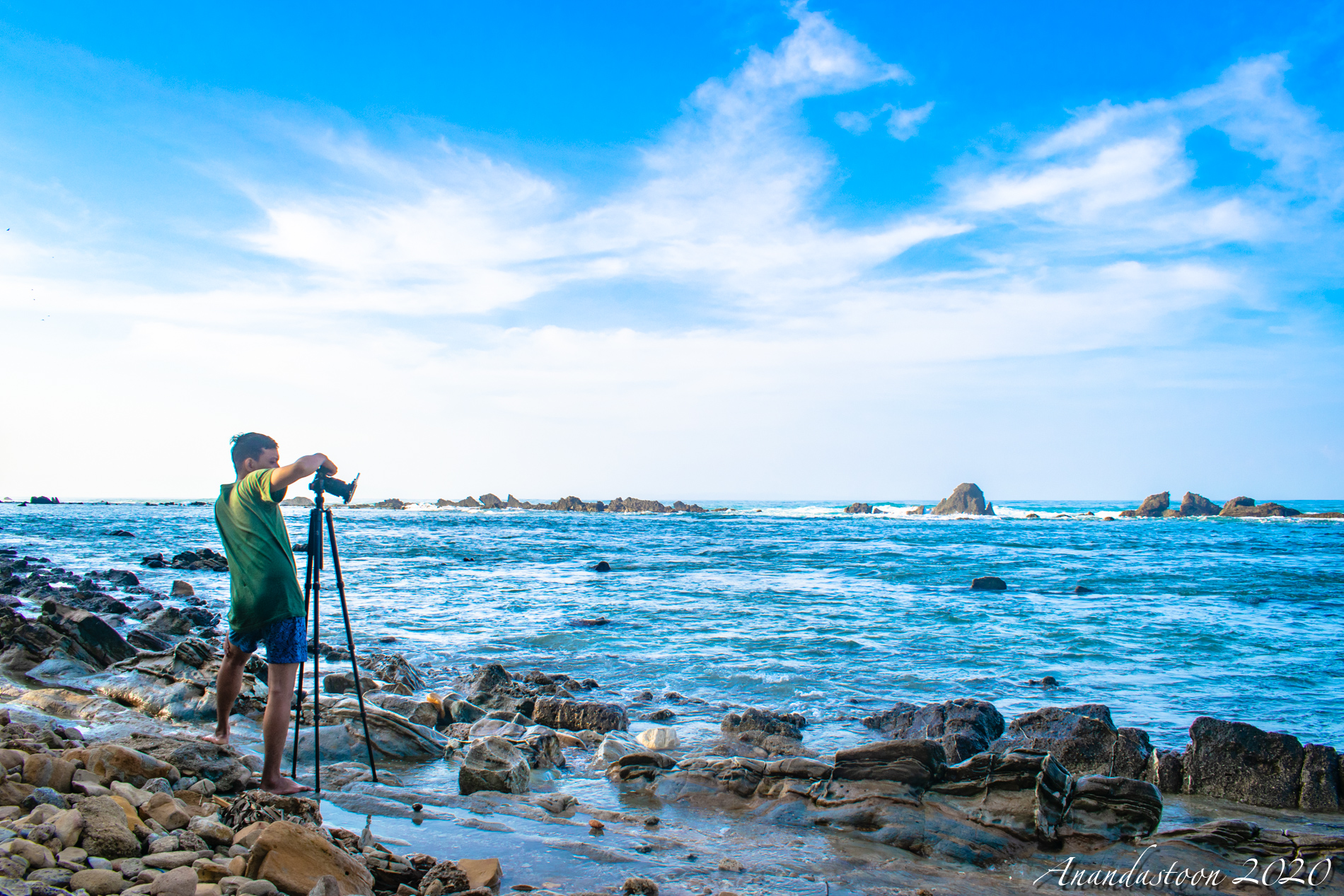 Pantai Tanjung Layar