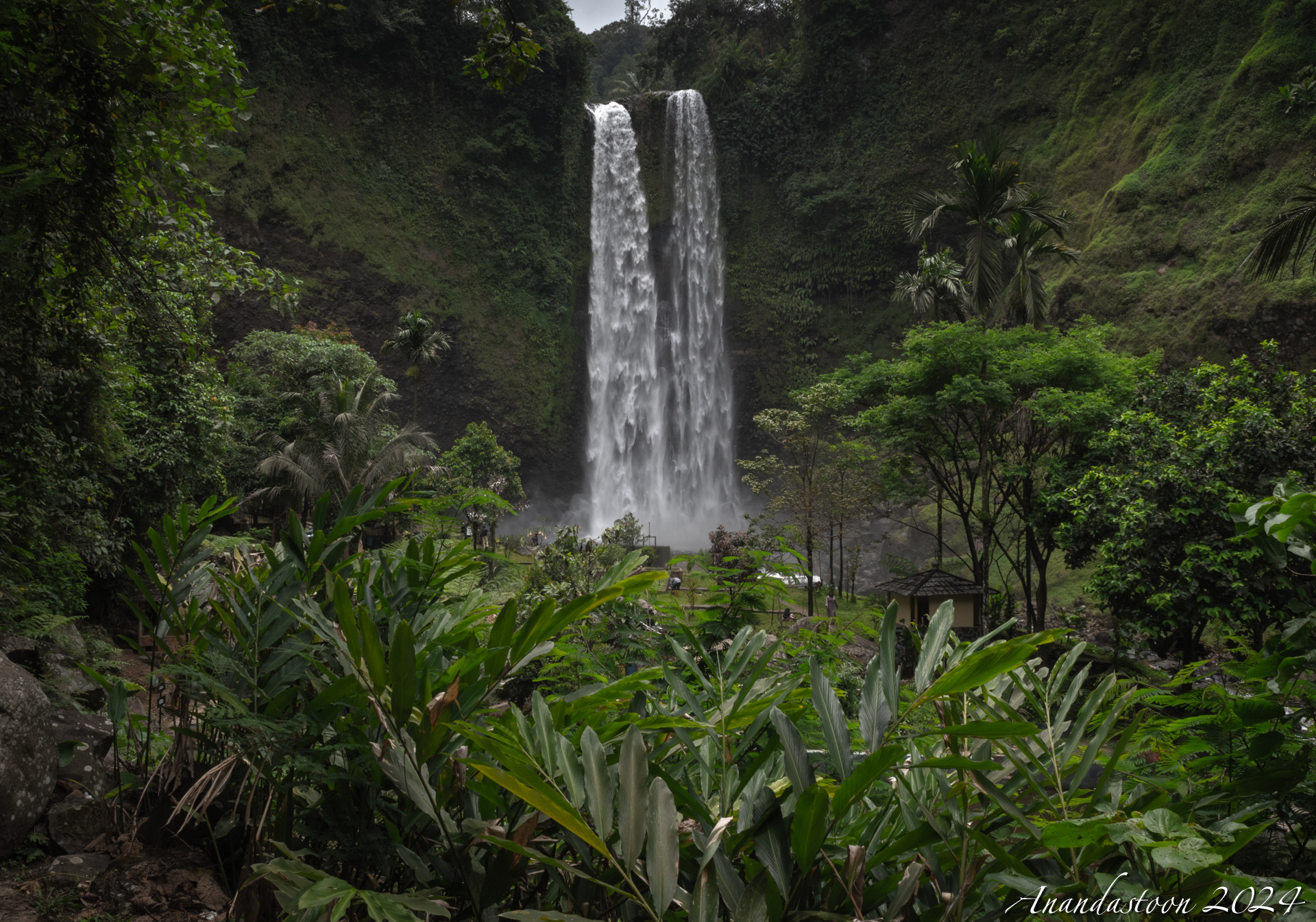 Curug Sanghyang Taraje