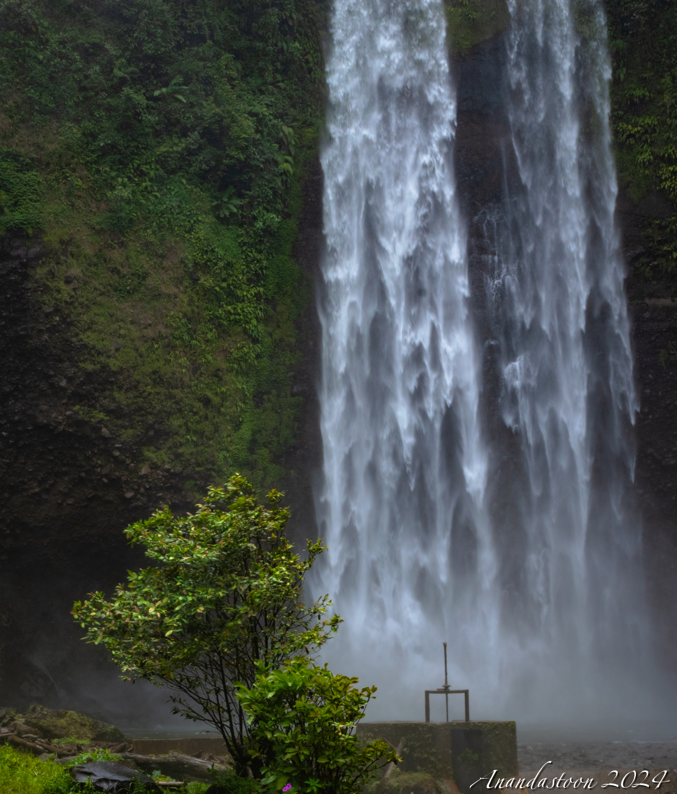 Curug Sanghyang Taraje