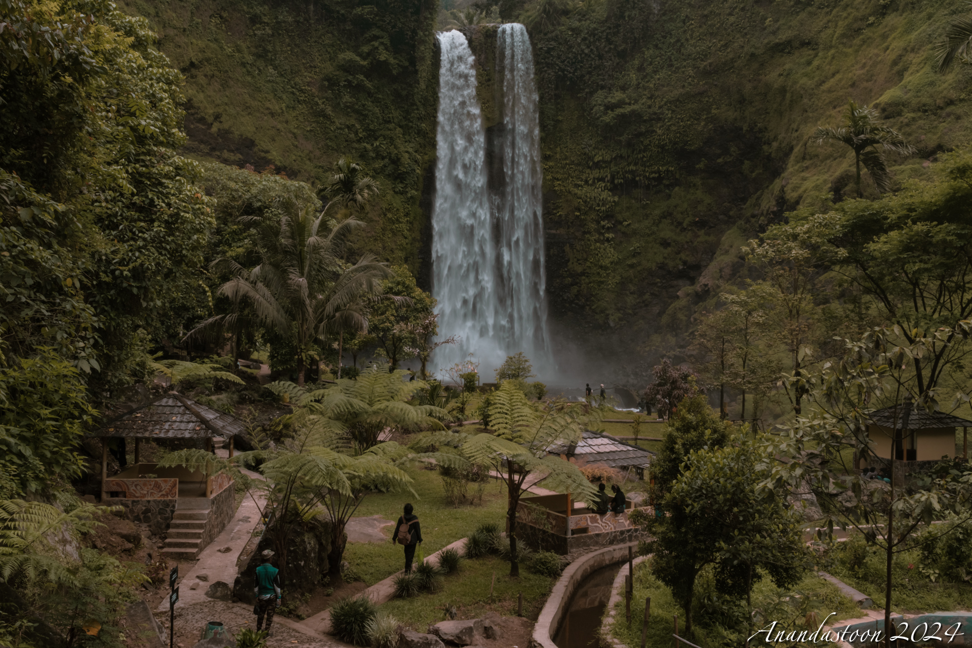 Curug Sanghyang Taraje