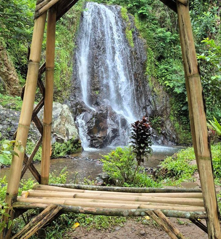 Curug Cipeureu